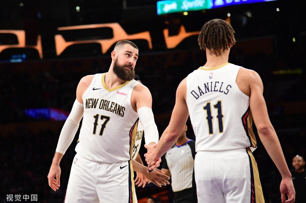 有人赞叹是 有人赞叹是